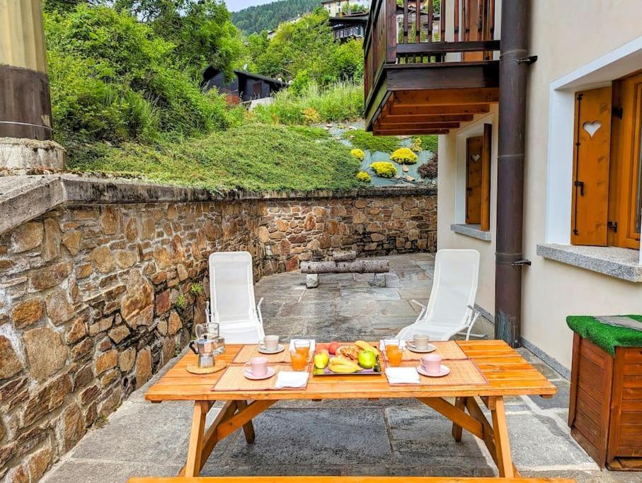 Residence Gardenia Con Terrazza 40Mq Privata & Garage Privato Vione Dış mekan fotoğraf