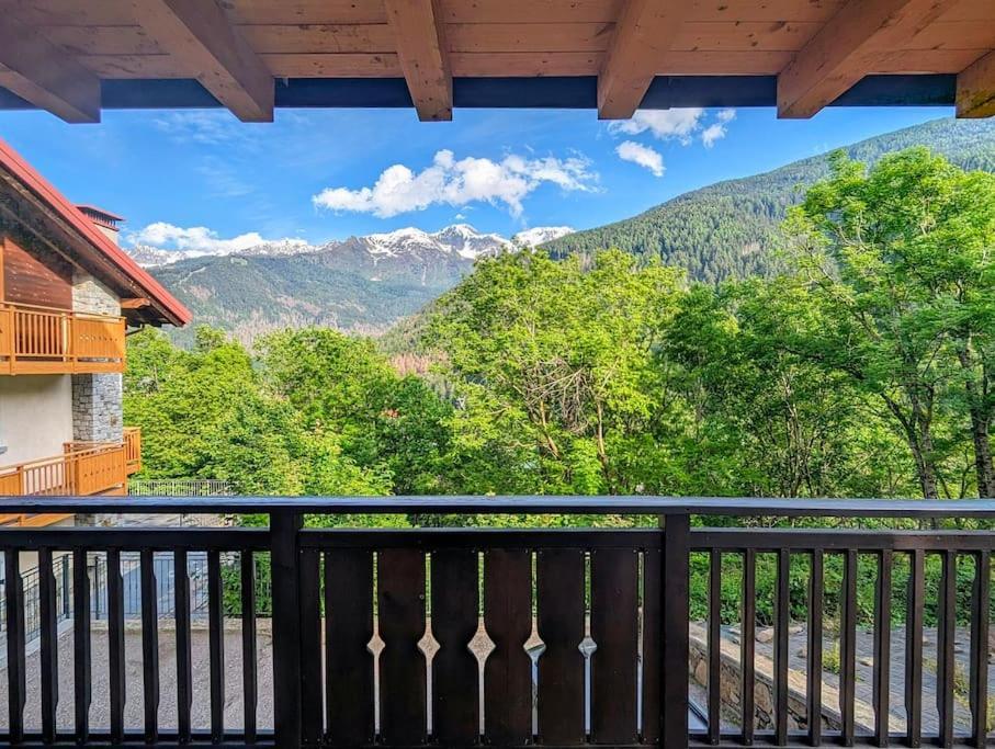 Residence Gardenia Con Terrazza 40Mq Privata & Garage Privato Vione Dış mekan fotoğraf
